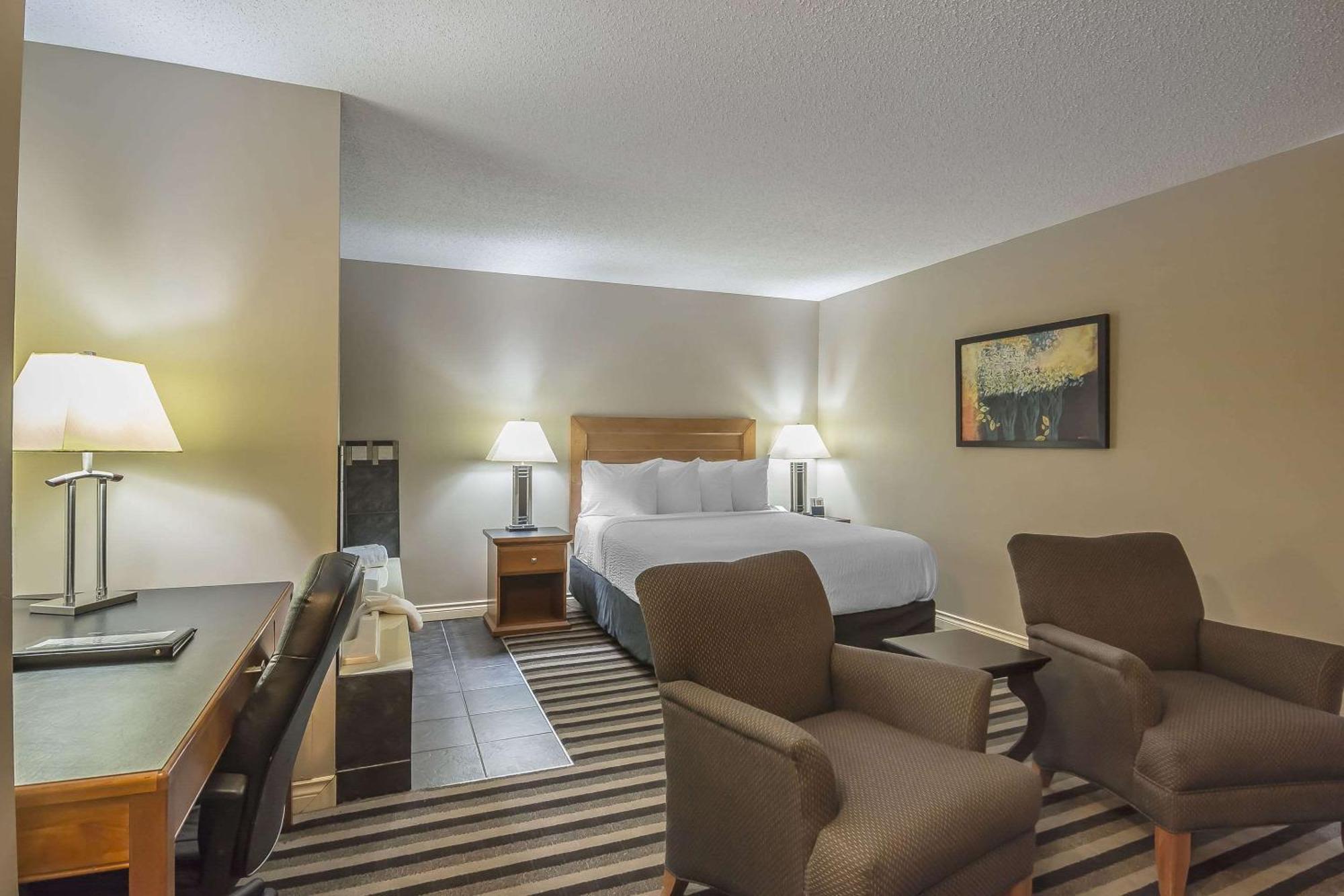 QUALITY INN WEST EDMONTON | ⋆⋆⋆ | CANADA | SEASON DEALS FROM $104